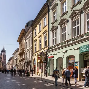 Floryan Old Town Отель